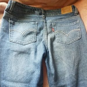 Levi Jean's girls
